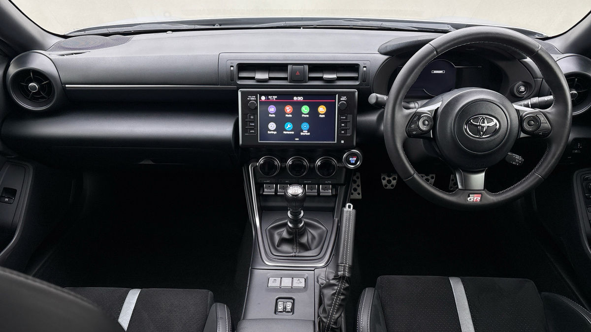 Toyota GR86 Image 12