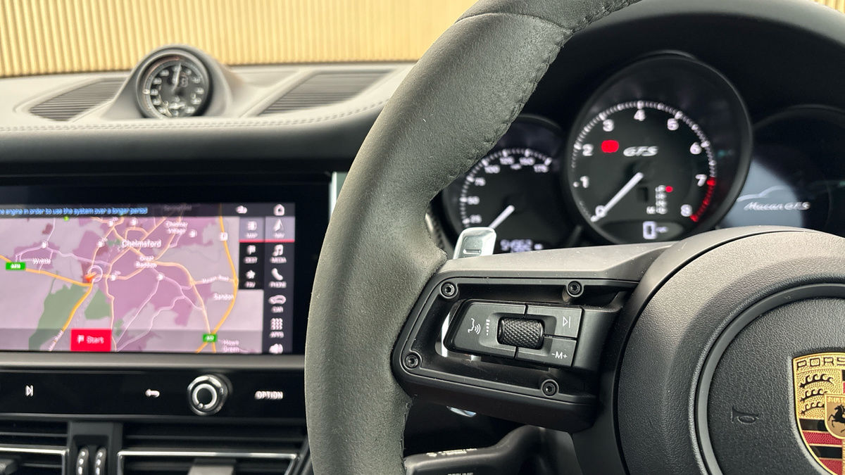 Porsche Macan Image 13
