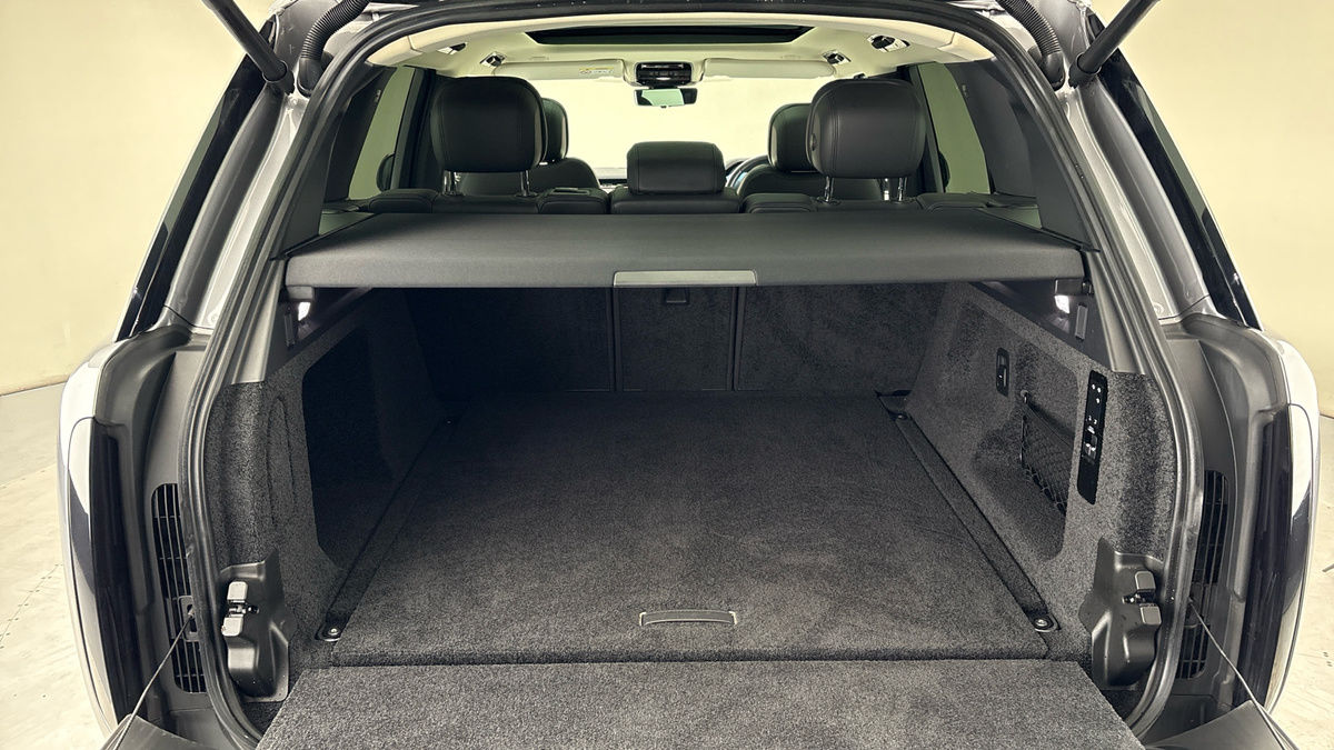 Land Rover Range Rover Image 11