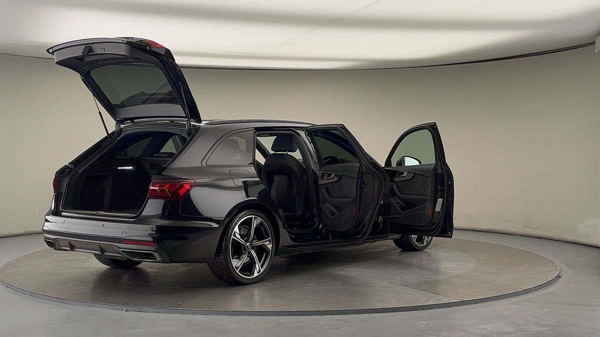 More views of Audi A4 Avant