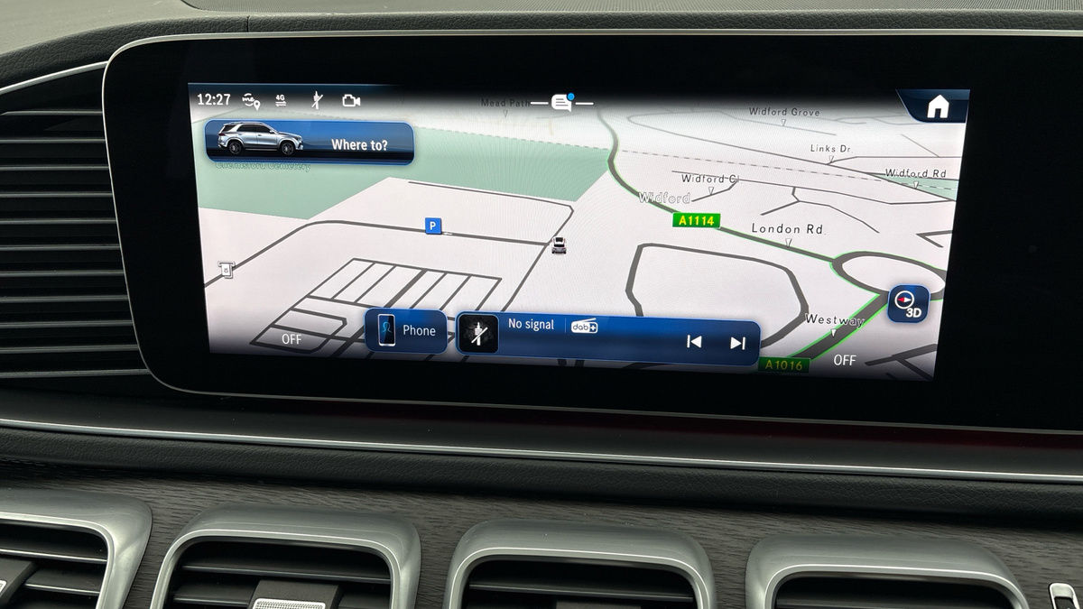 Mercedes-Benz GLE Image 17
