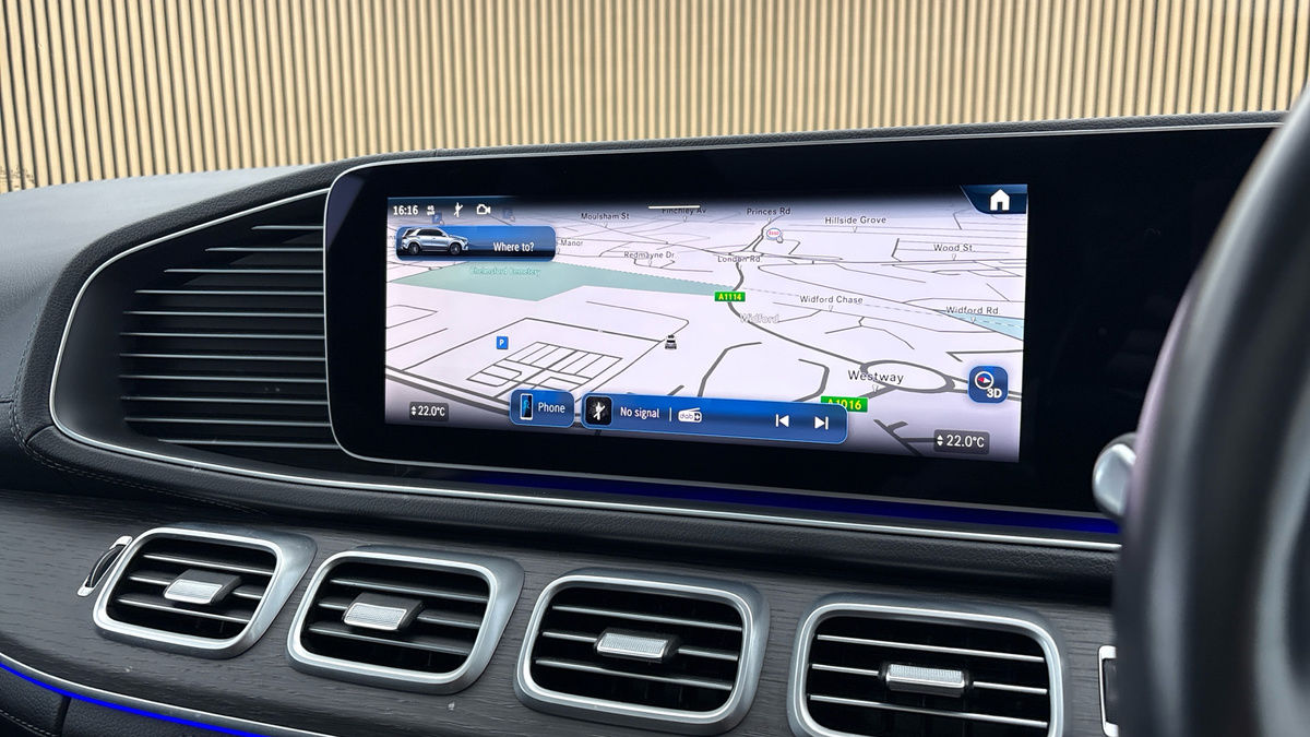 Mercedes-Benz GLE Image 17