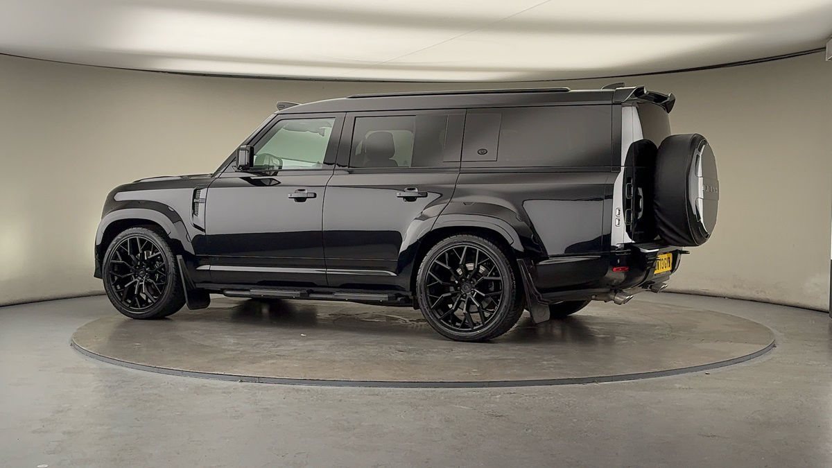 More views of Land Rover Defender 130