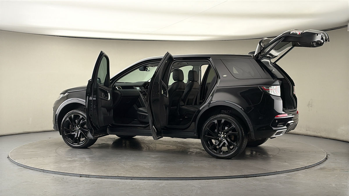 More views of Land Rover Discovery Sport