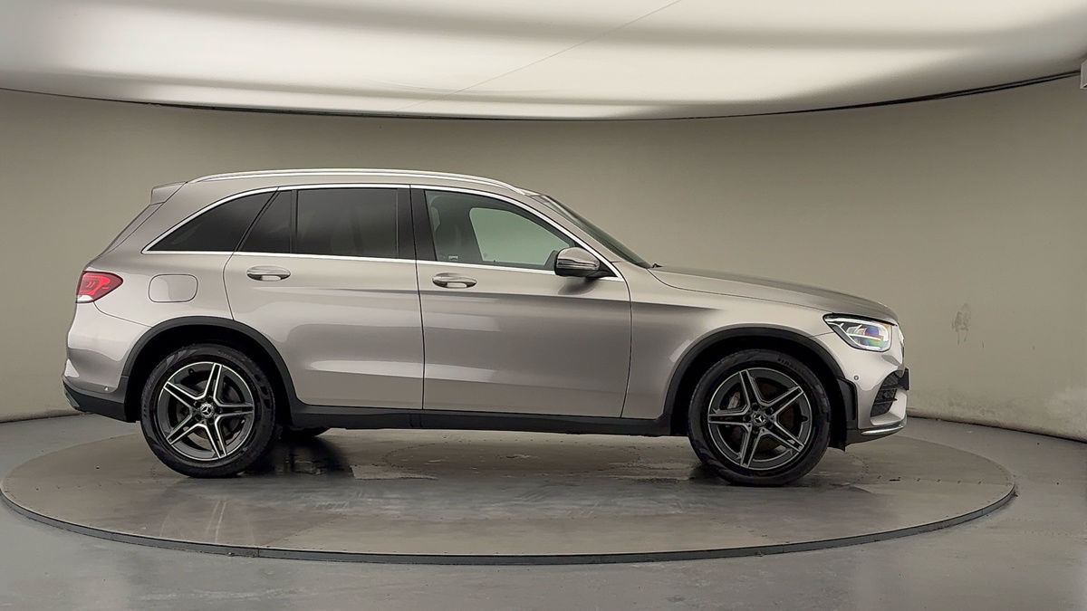 More views of Mercedes-Benz GLC