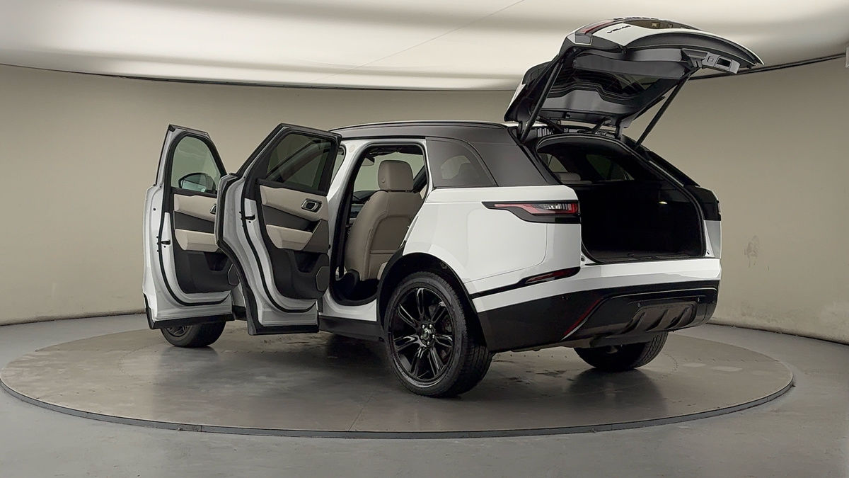 More views of Land Rover Range Rover Velar