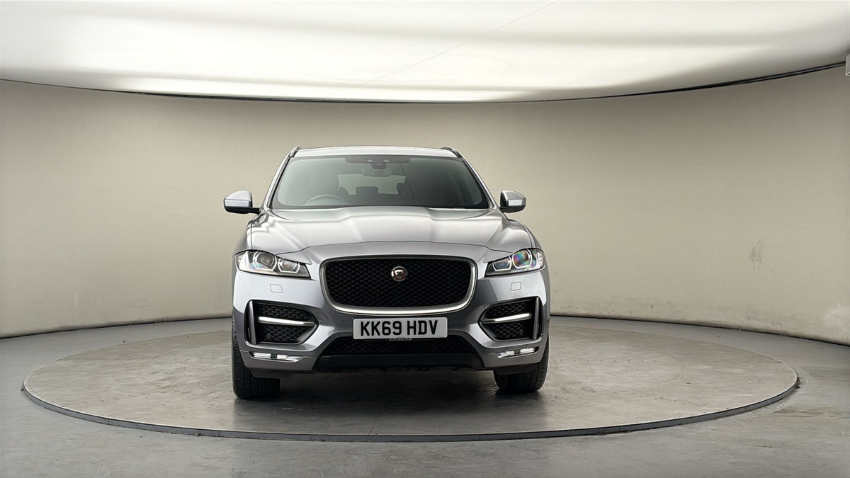 More views of Jaguar F-PACE