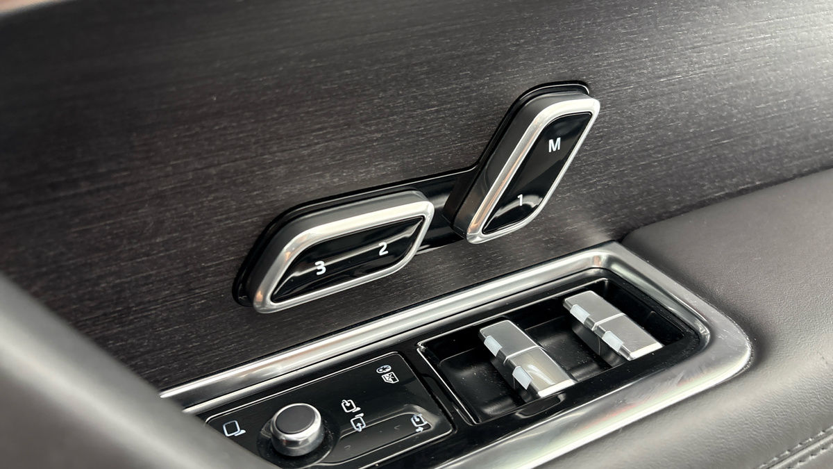 Land Rover Range Rover Image 38