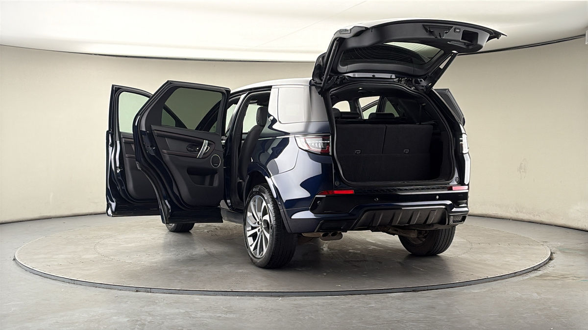 More views of Land Rover Discovery Sport