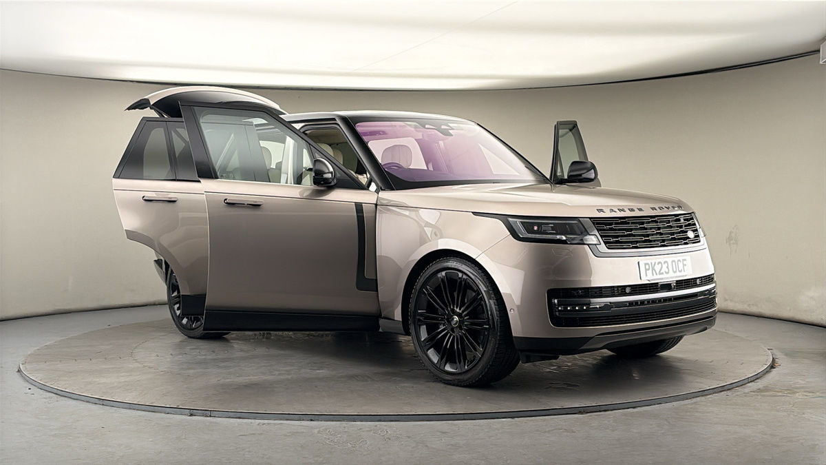 More views of Land Rover Range Rover