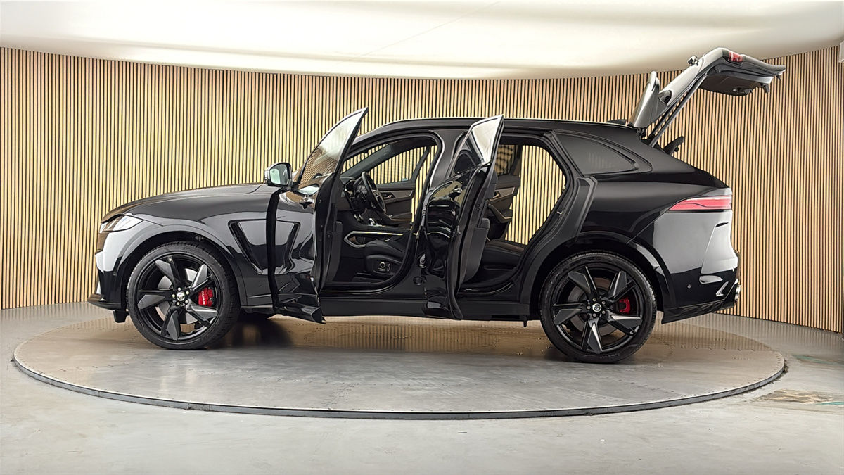 More views of Jaguar F-PACE