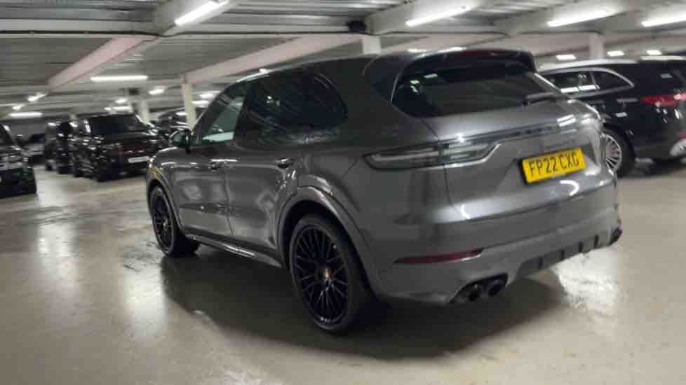 More views of Porsche Cayenne