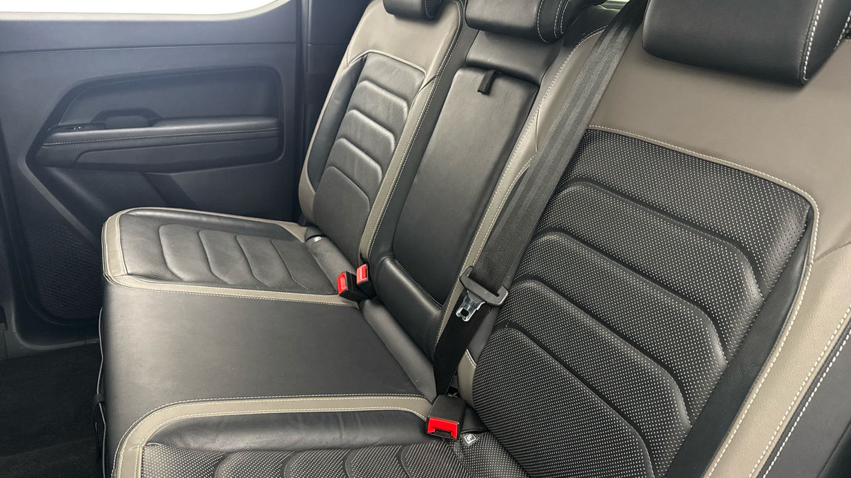 Volkswagen Amarok Image 8