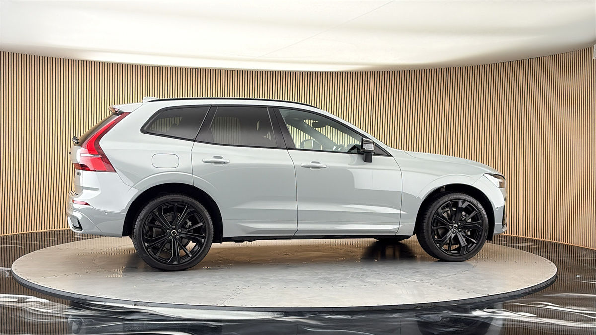 More views of Volvo XC60