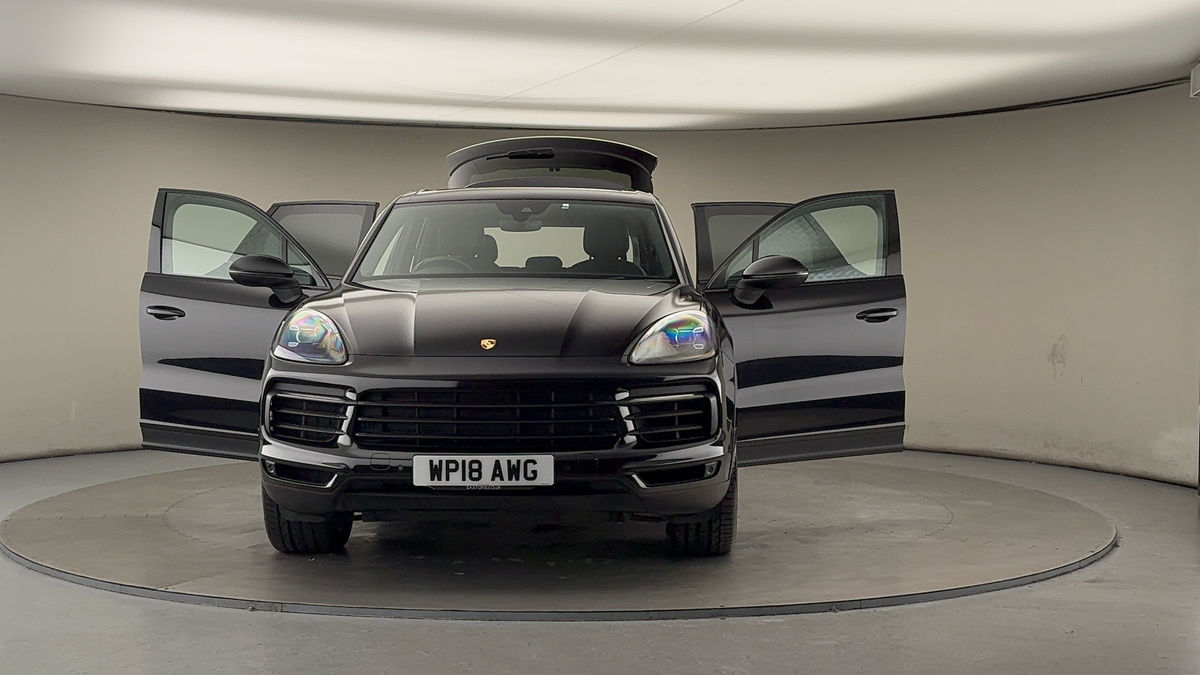 More views of Porsche Cayenne