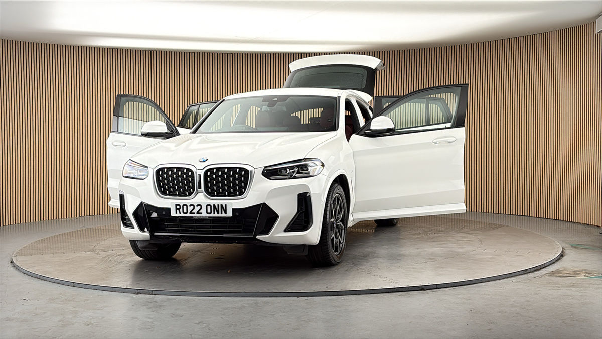 More views of BMW X4