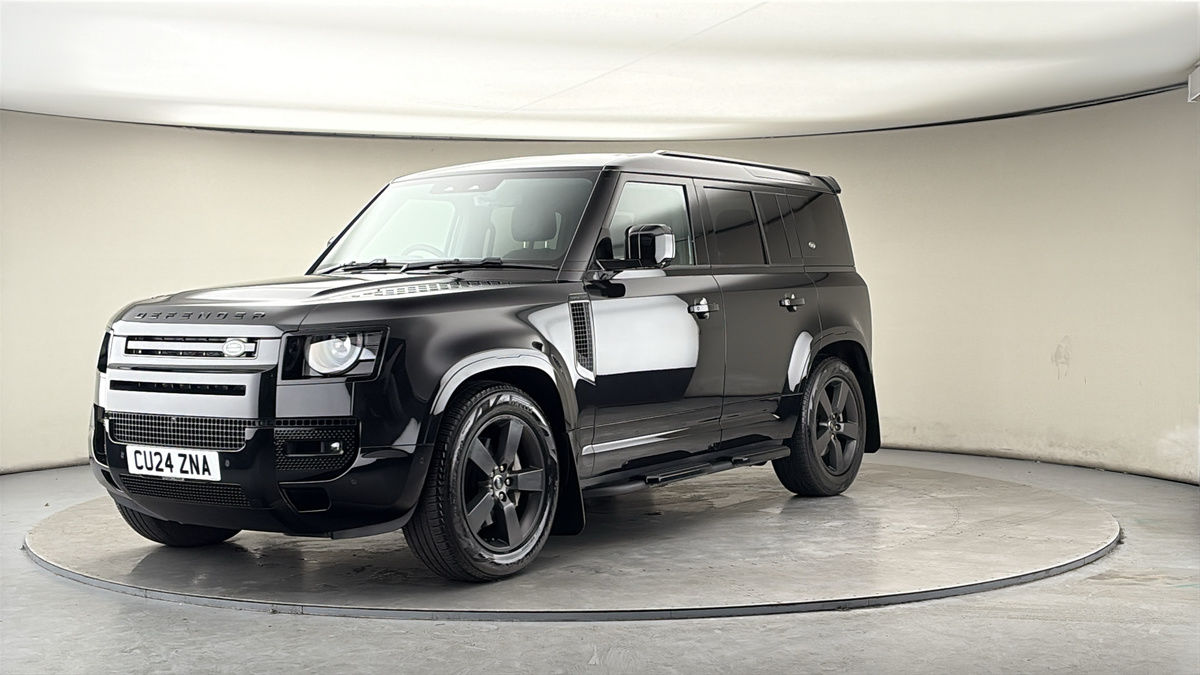 More views of Land Rover Defender 110