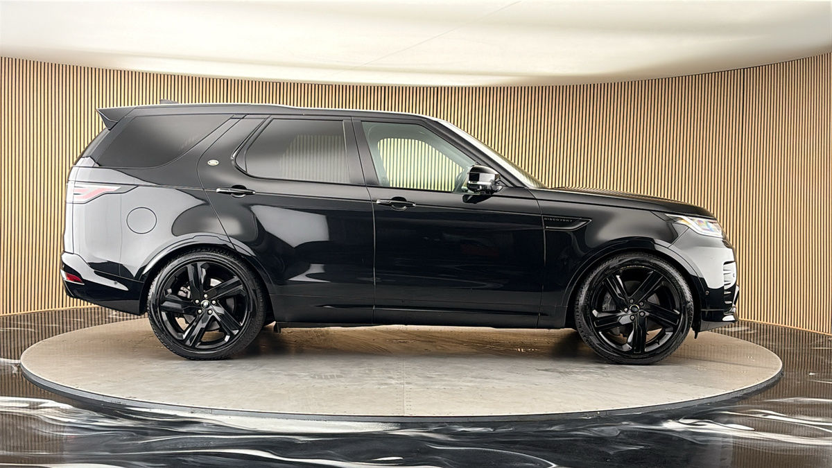 Land Rover Discovery Image 16