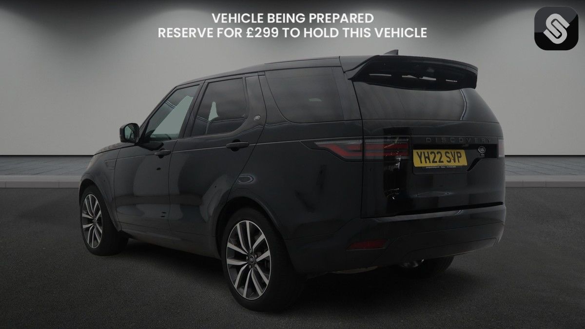 Land Rover Discovery Image 8