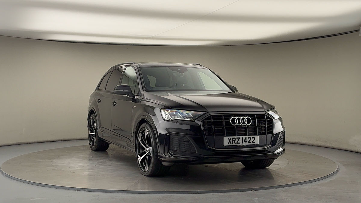 More views of Audi Q7