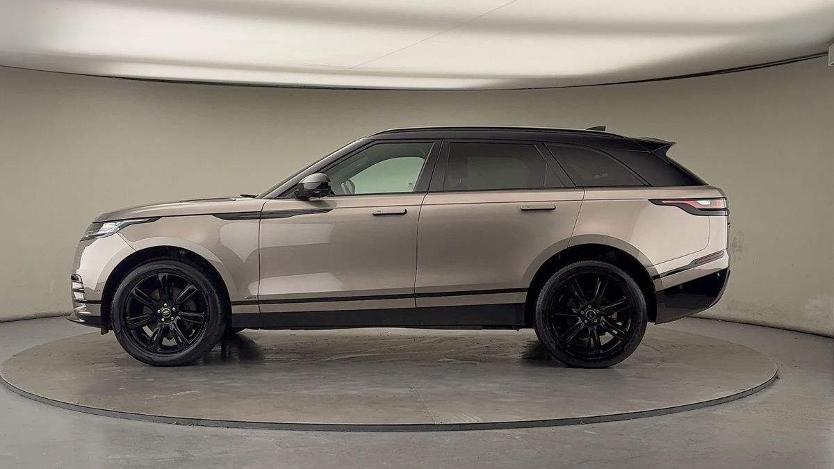 Land Rover Range Rover Velar Image 15