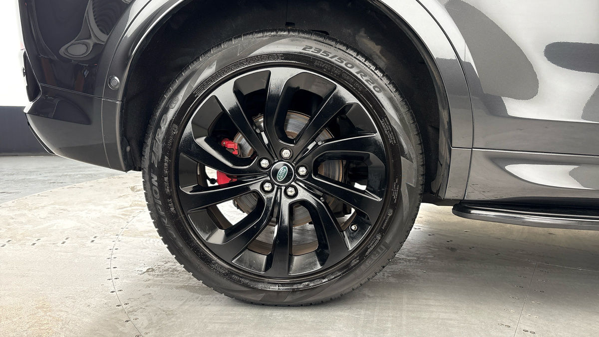 Land Rover Discovery Sport Image 10