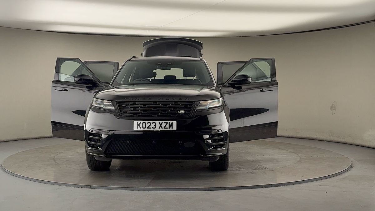 More views of Land Rover Range Rover Velar