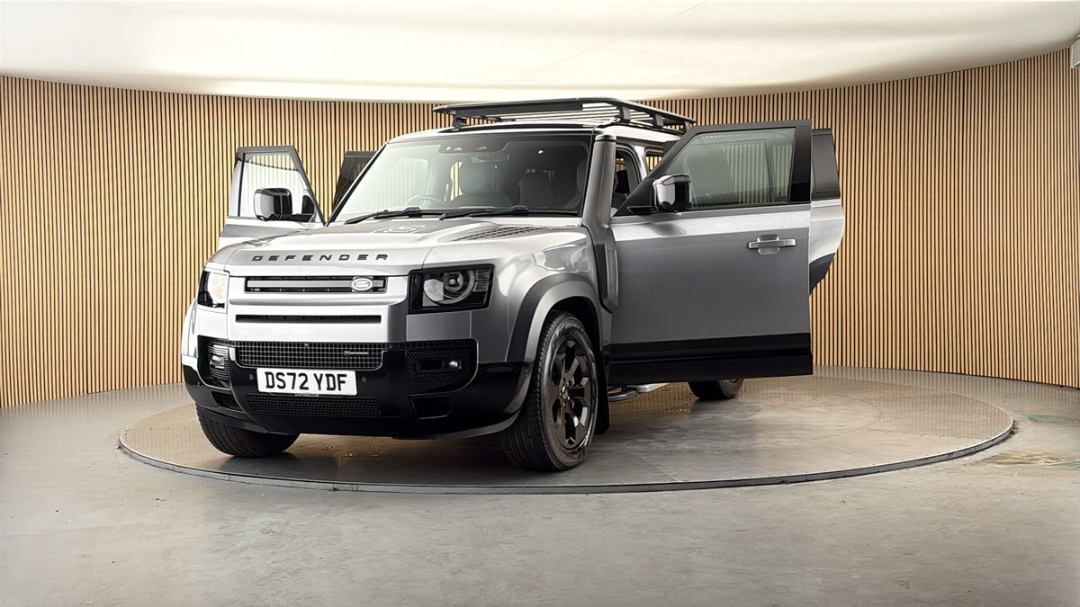 More views of Land Rover Defender 130