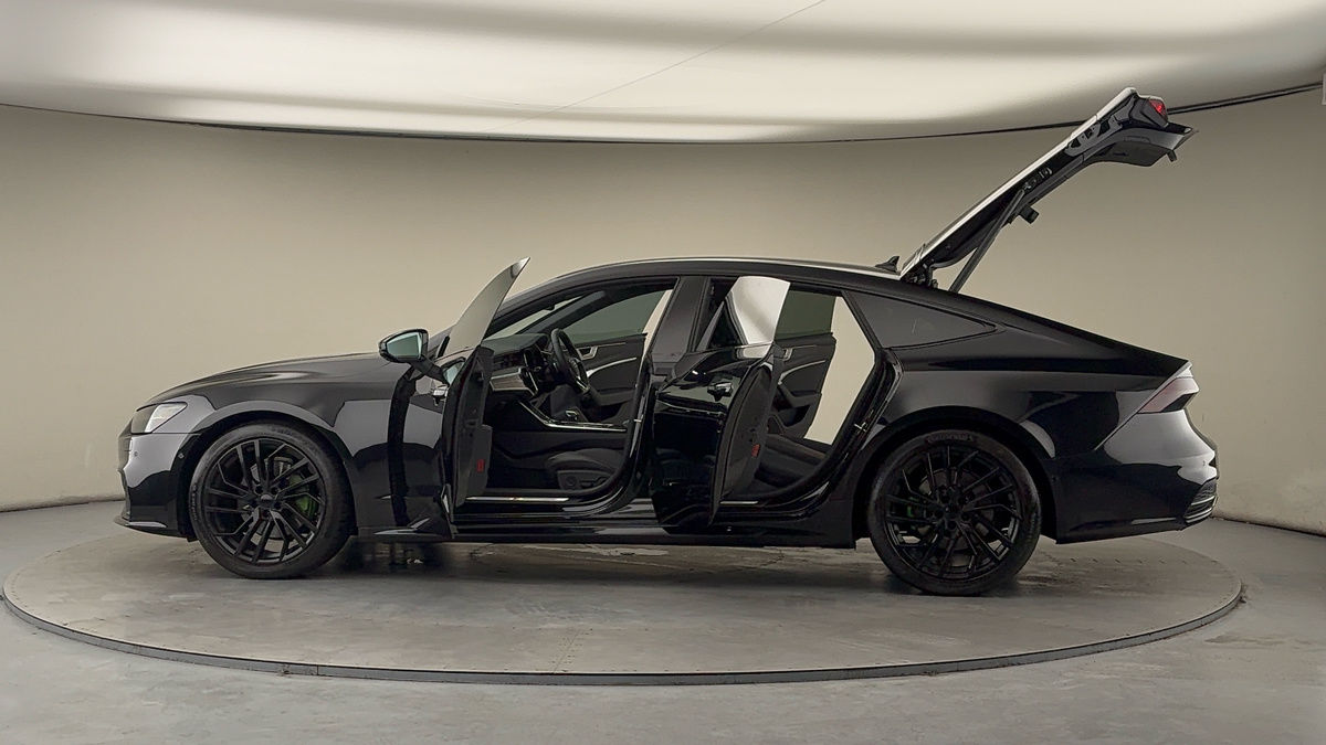 More views of Audi A7