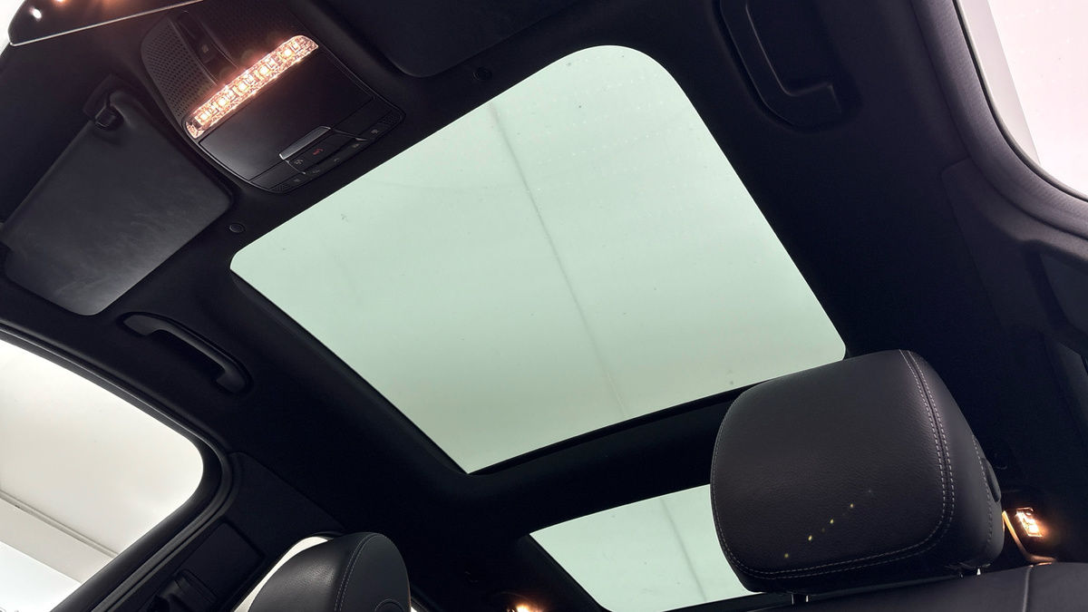 Mercedes-Benz GLC Image 6