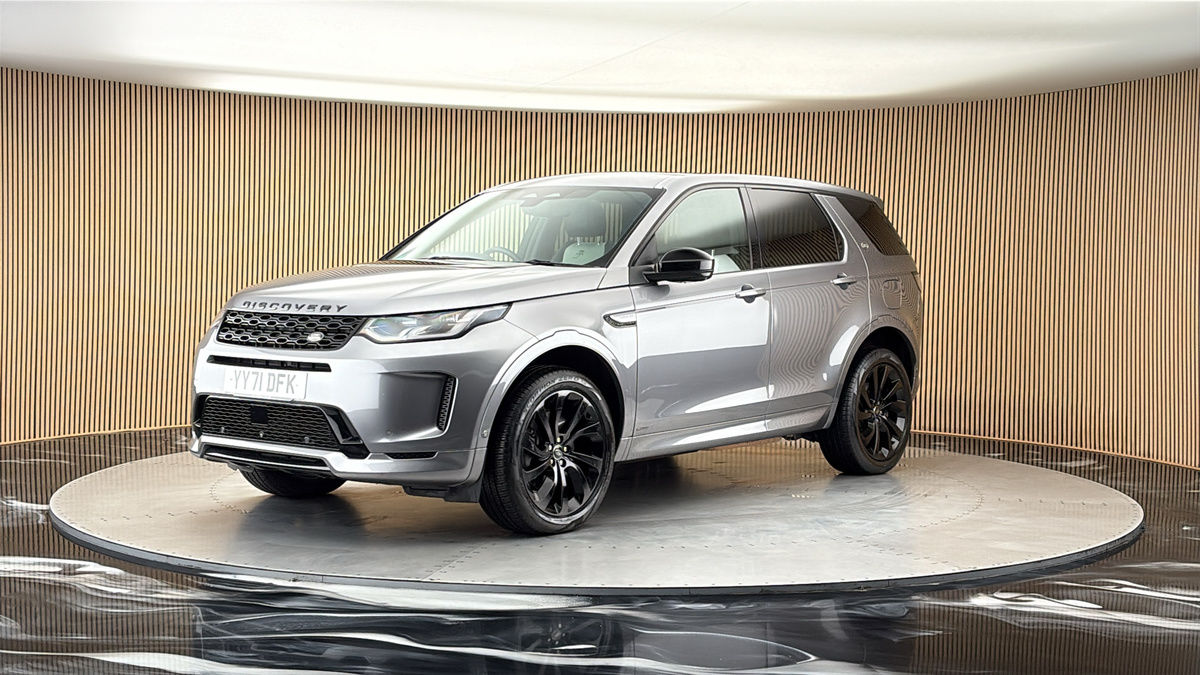 Land Rover Discovery Sport Image 20