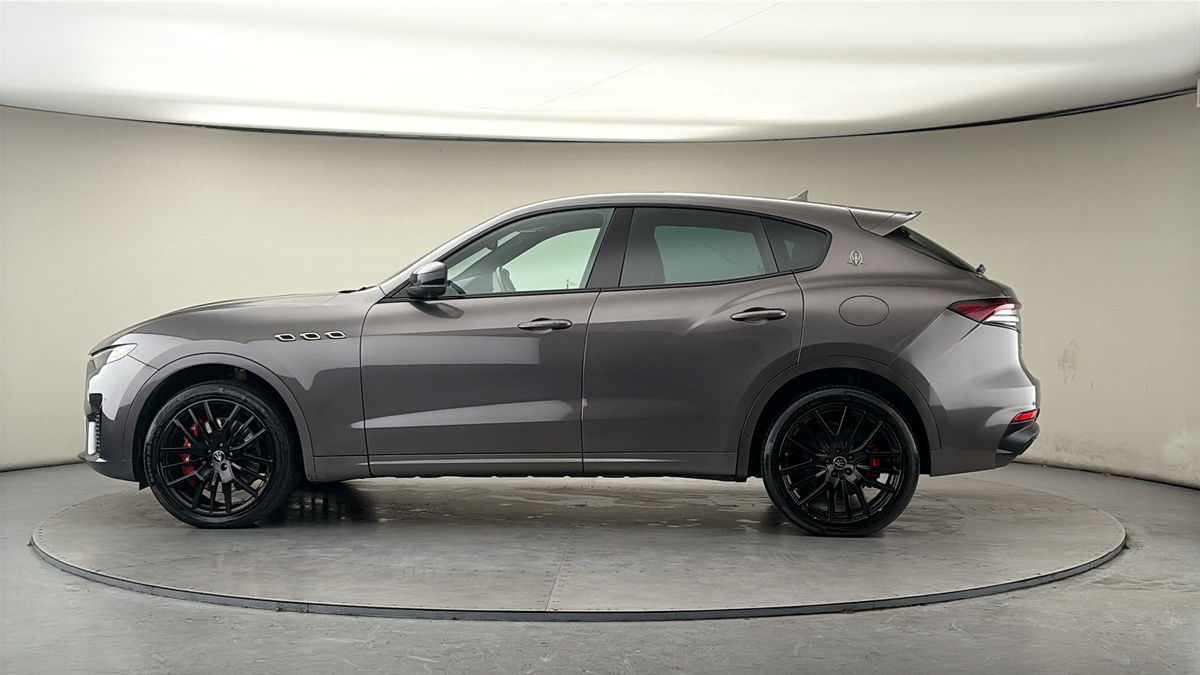 More views of Maserati Levante