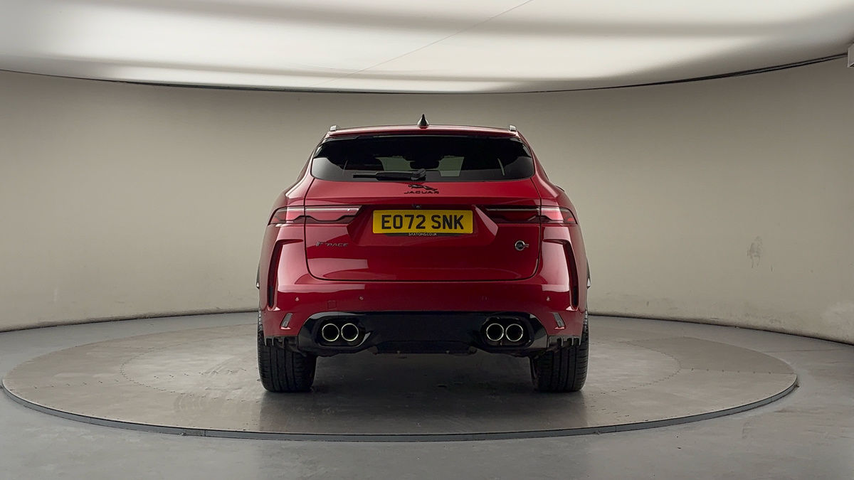 Jaguar F-PACE Image 4