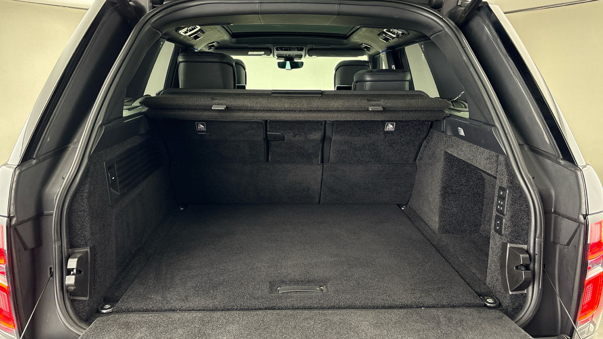 Land Rover Range Rover Image 11