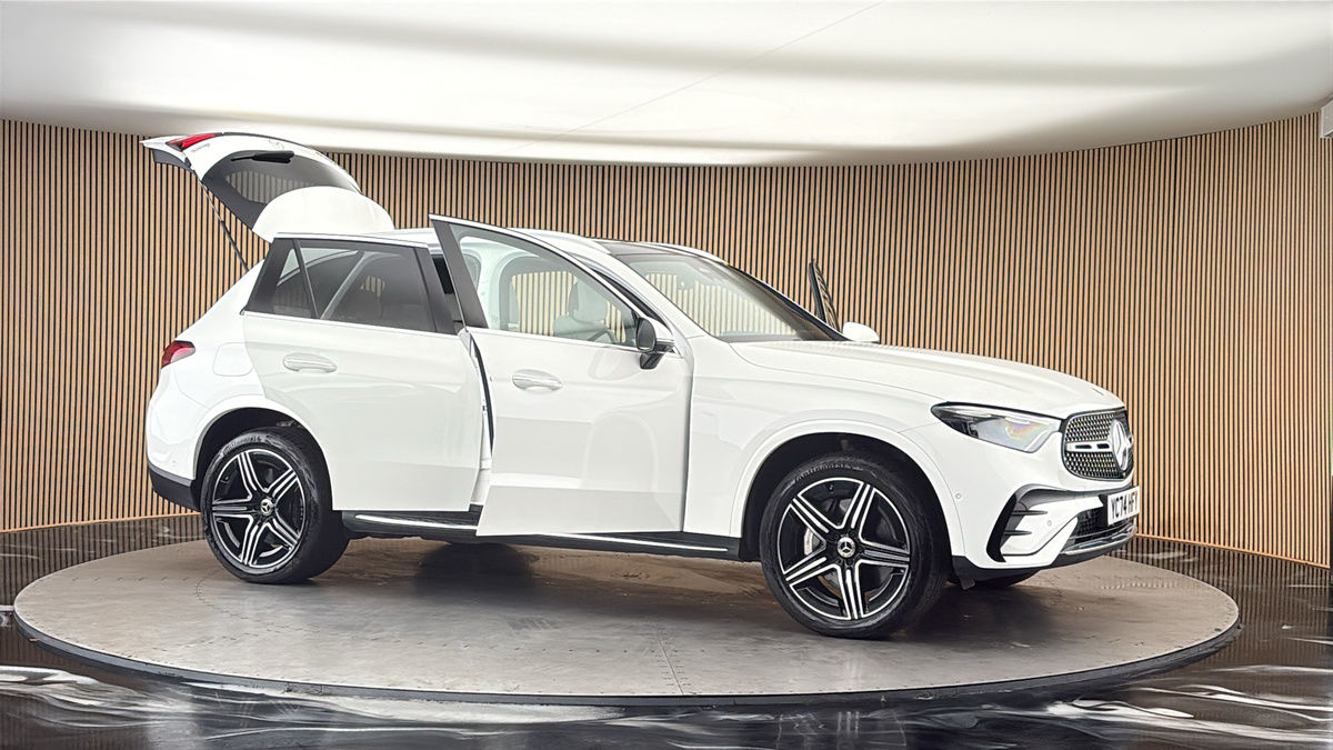 More views of Mercedes-Benz GLC