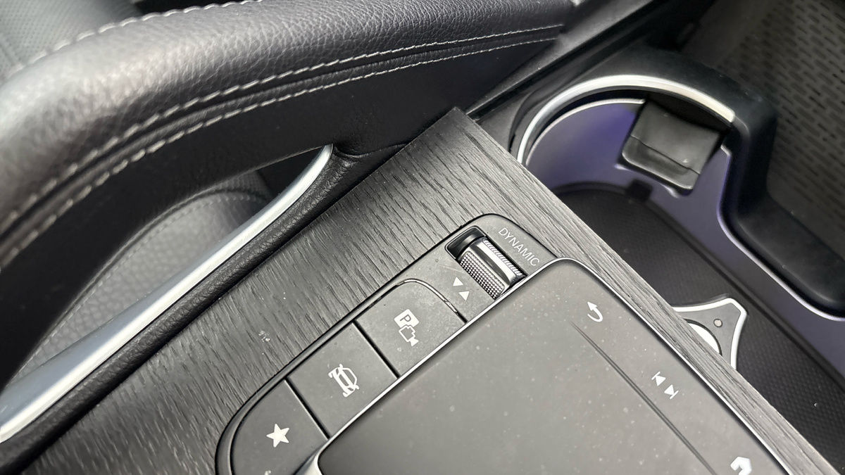 Mercedes-Benz GLE Image 31