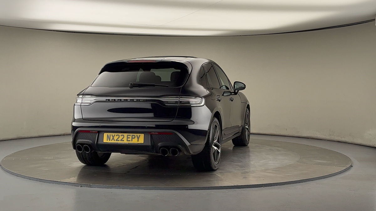 More views of Porsche Macan