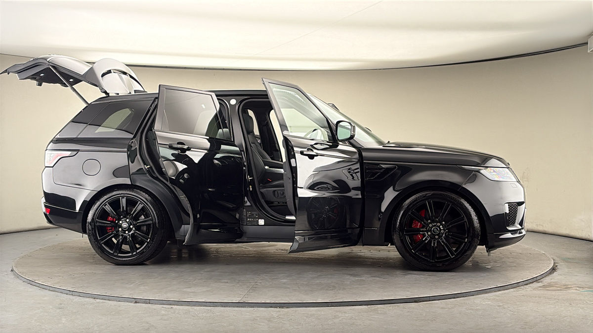 More views of Land Rover Range Rover Sport