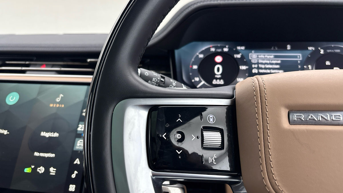 Land Rover Range Rover Image 13