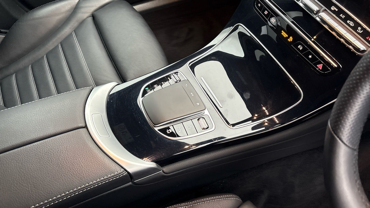 Mercedes-Benz GLC Image 18