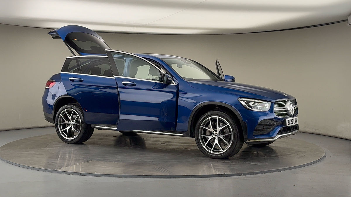 More views of Mercedes-Benz GLC
