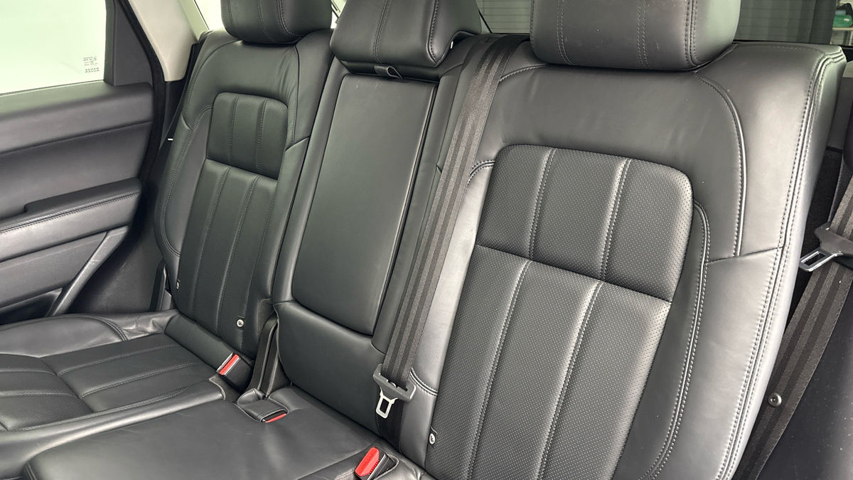 Land Rover Range Rover Sport Image 8