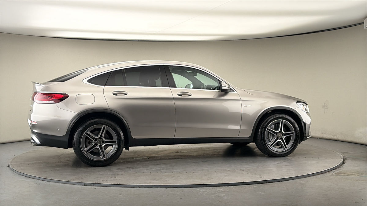 More views of Mercedes-Benz GLC