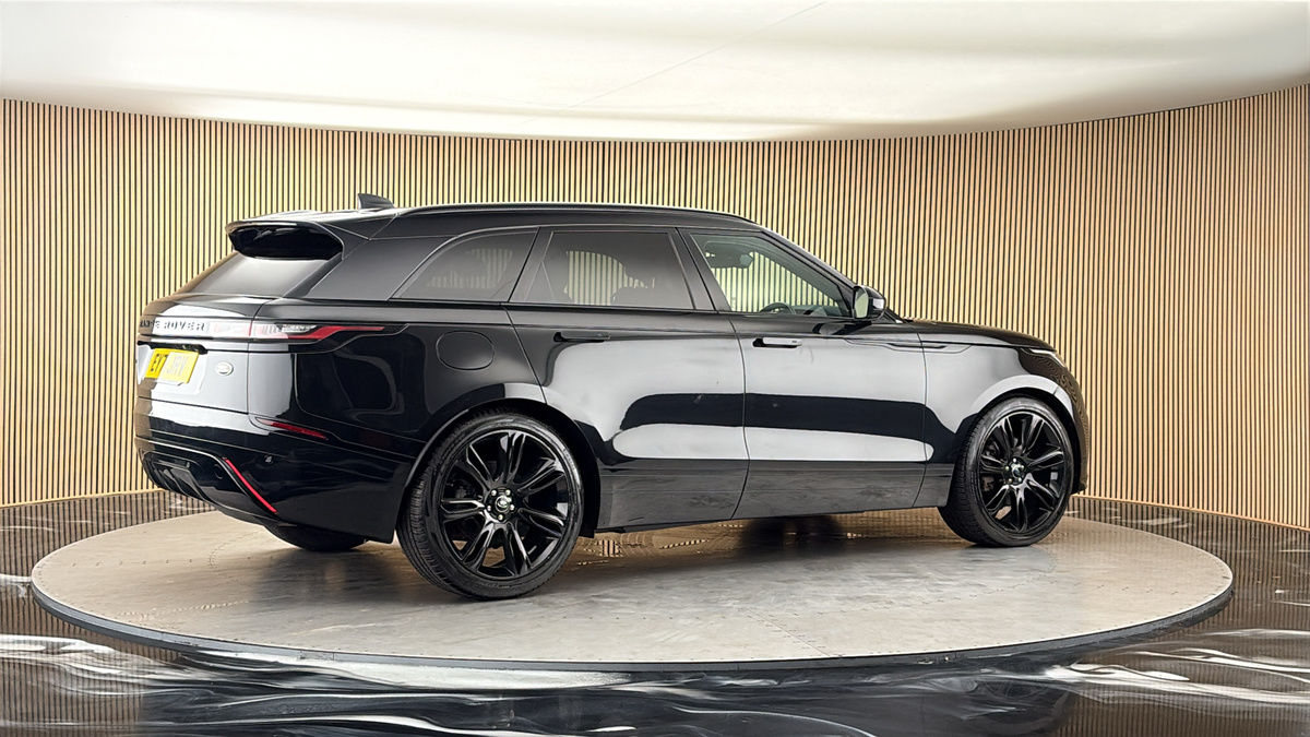 More views of Land Rover Range Rover Velar