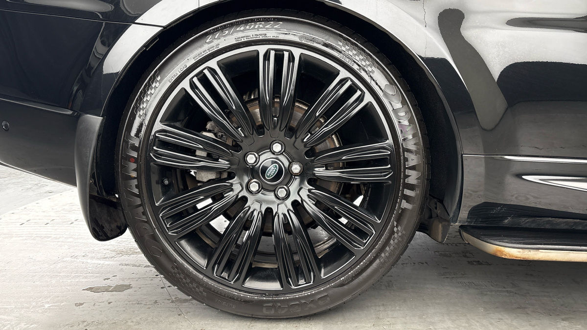 Land Rover Range Rover Sport Image 10