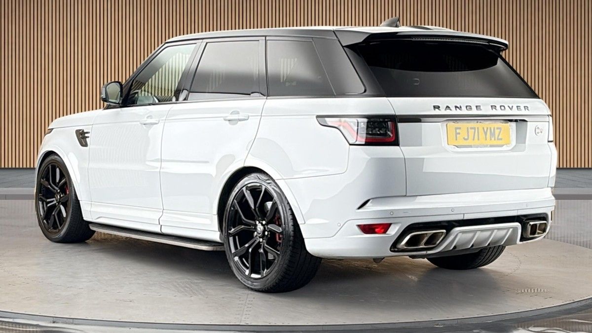 Land Rover Range Rover Sport Image 2