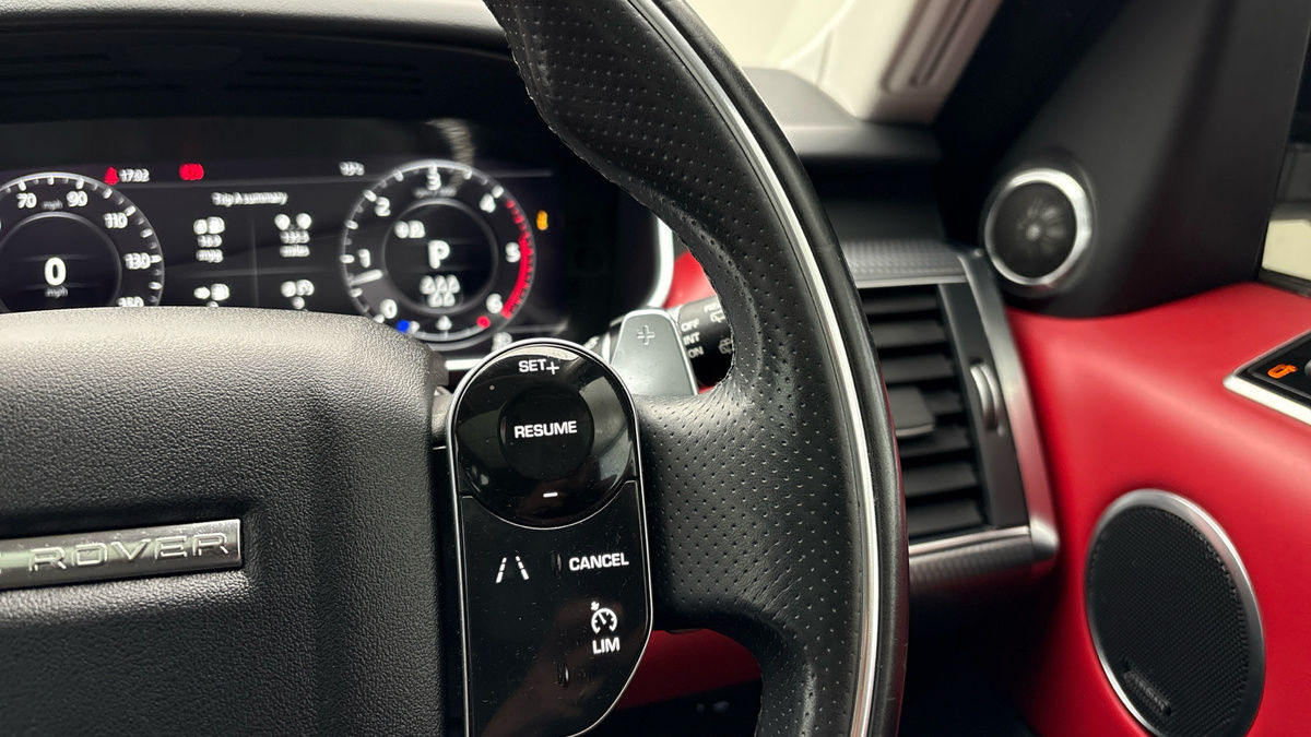 Land Rover Range Rover Sport Image 14