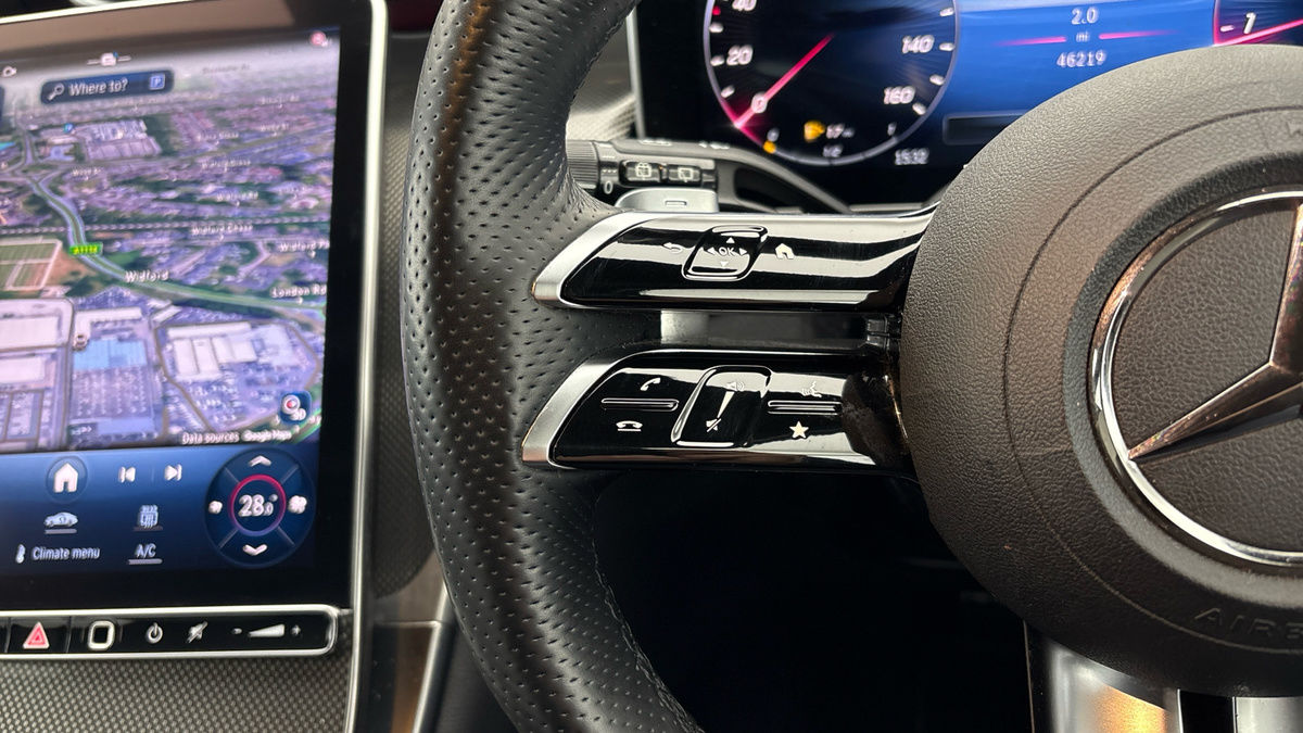 Mercedes-Benz GLC Image 13