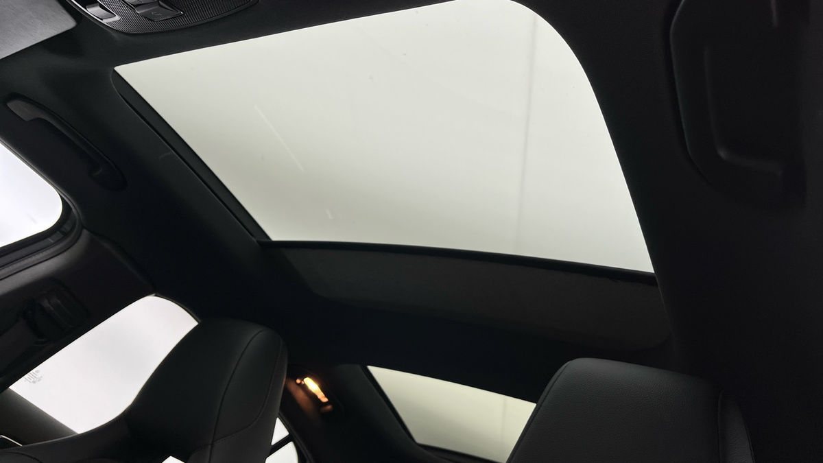 Mercedes-Benz GLA Image 6