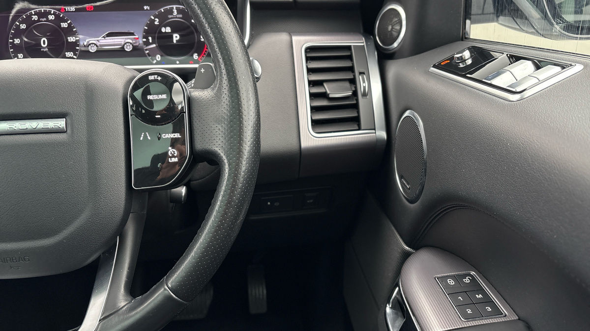 Land Rover Range Rover Sport Image 14